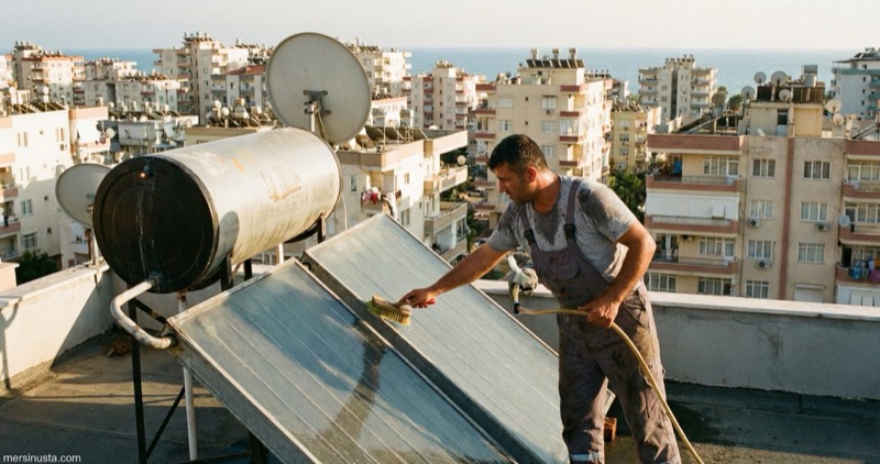 Toroslar İş Merkezi - Güneş Enerjisi Bakımı